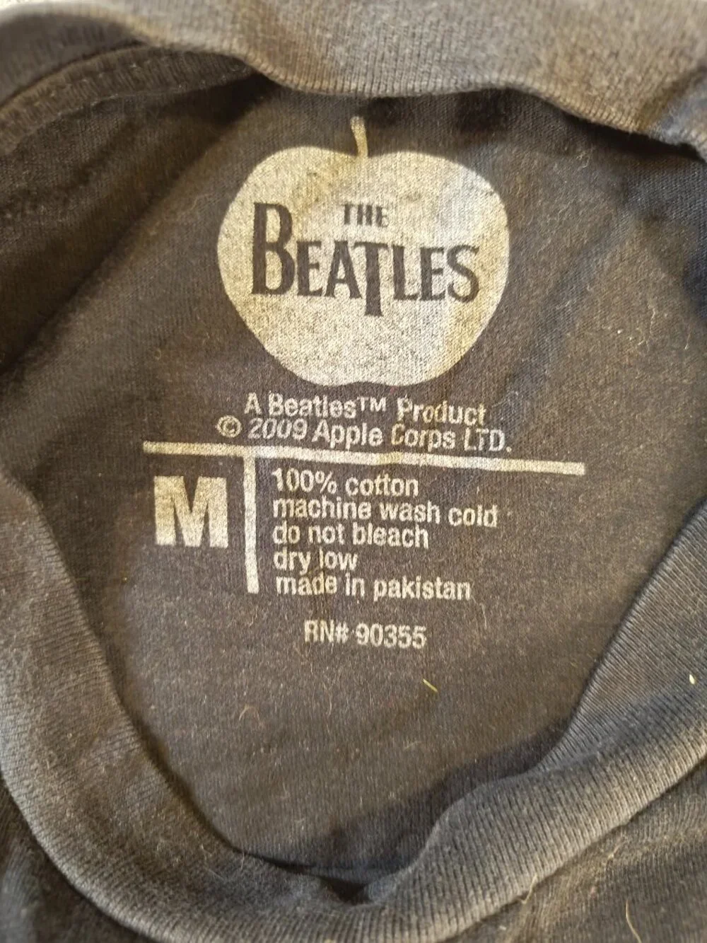 The Beatles Pop Art Graphic Tee | Men’s Medium | 2009 Apple Corps
